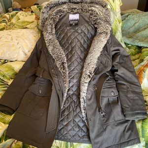 Beautiful, comfortable and warm Kensie winter jacket NWOT